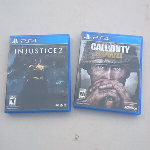 2 Play Station 4 Games Call Of Duty & Injustice 2